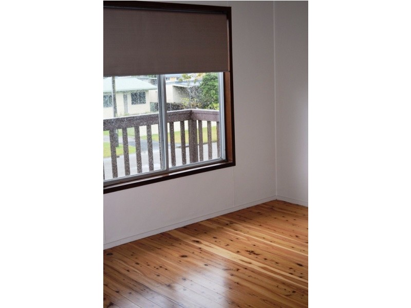 45 Rackham Crescent, Burrill Lake NSW 2539