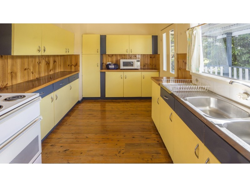 48 Bushland Avenue, Mollymook NSW 2539