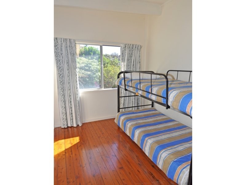 48 Bushland Avenue, Mollymook NSW 2539
