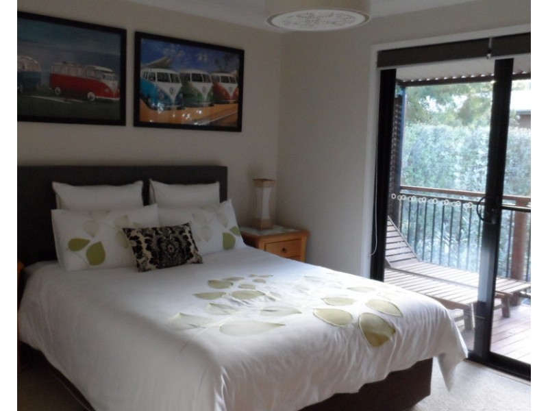 1 Woodglen Close, Mollymook NSW 2539