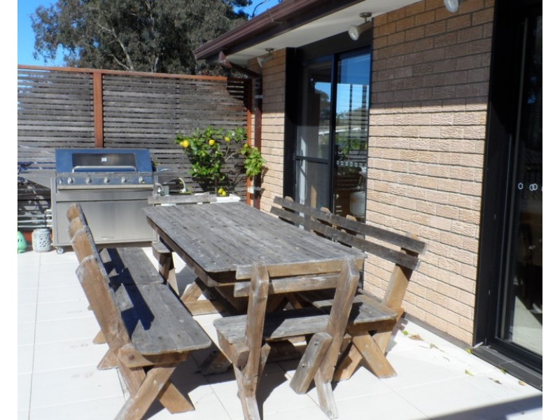 1 Woodglen Close, Mollymook NSW 2539