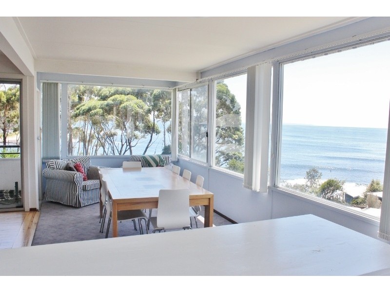 20 Shipton Crescent, Mollymook NSW 2539