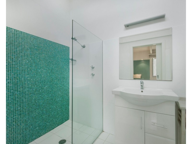 77 Tallwood Avenue, Mollymook NSW 2539