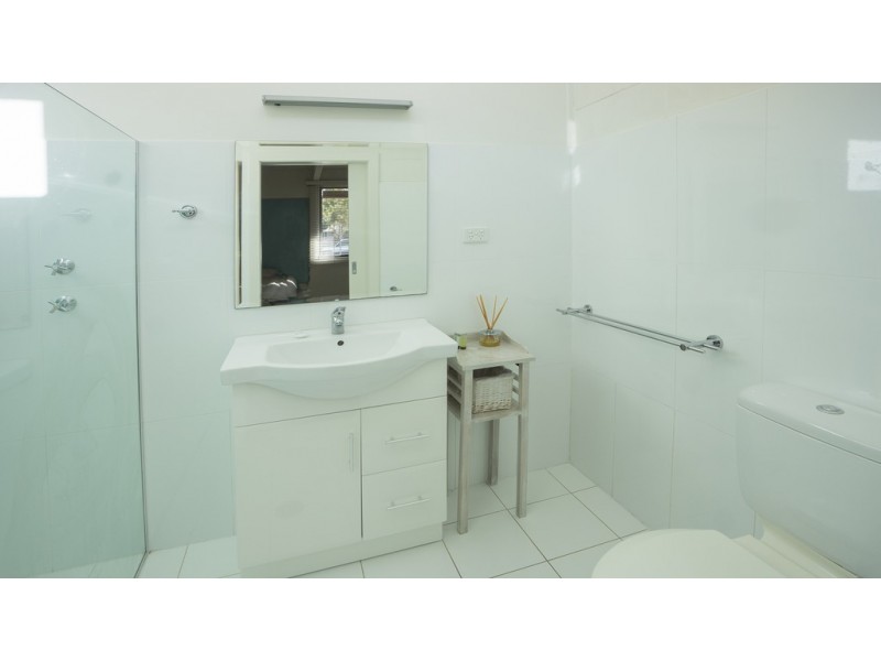 77 Tallwood Avenue, Mollymook NSW 2539