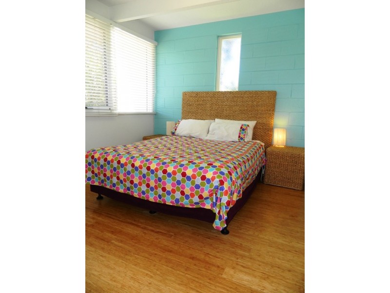 77 Tallwood Avenue, Mollymook NSW 2539