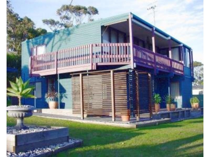 74 Lockhart Avenue, Mollymook NSW 2539
