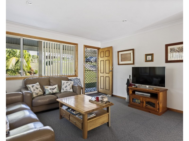 10 Gemini Way, Narrawallee NSW 2539