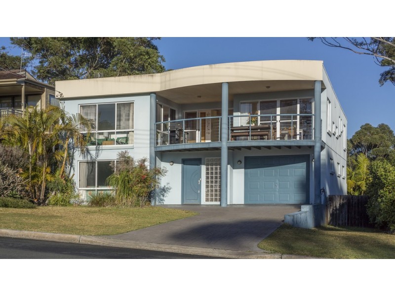 149 Matron Porter Drive, Narrawallee NSW 2539