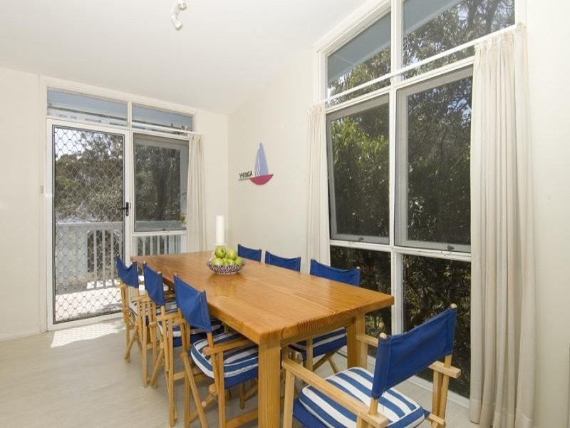 90 Mitchell Parade, Mollymook NSW 2539