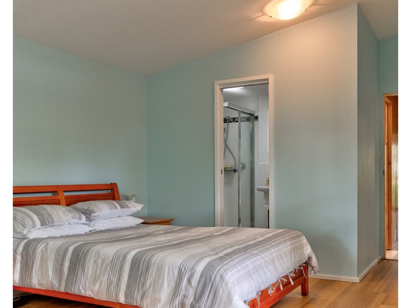 42 Lockhart Avenue, Mollymook NSW 2539