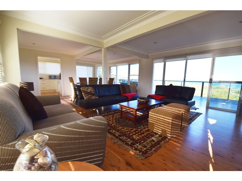 86 Mitchell Parade, Mollymook NSW 2539