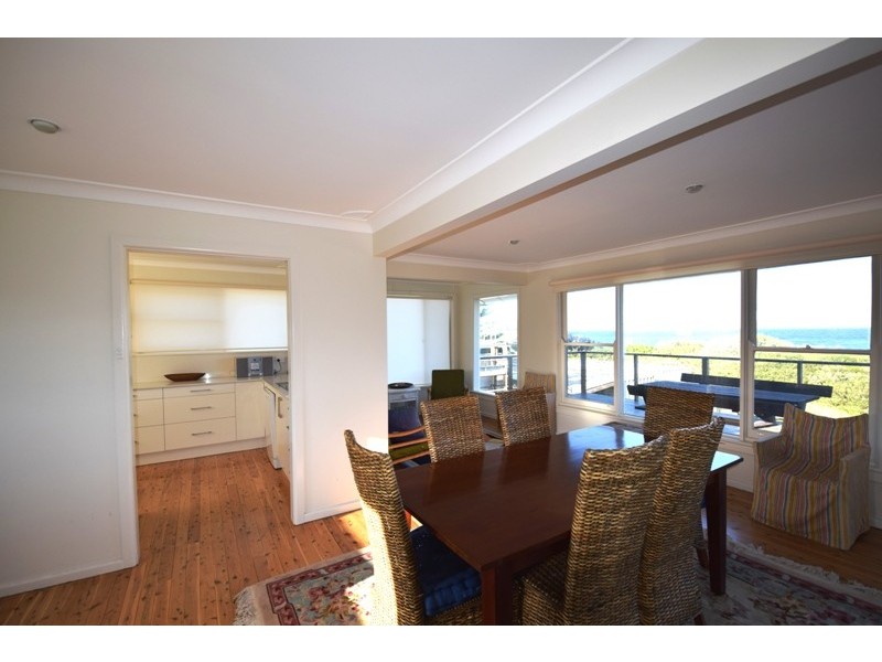 86 Mitchell Parade, Mollymook NSW 2539