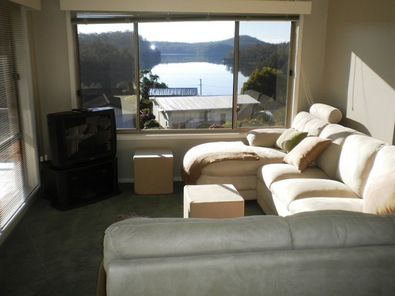 8 Coolibah Avenue, Lake Conjola NSW 2539