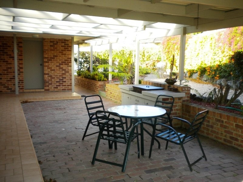 8 Coolibah Avenue, Lake Conjola NSW 2539