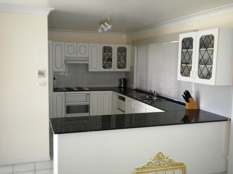 8 Coolibah Avenue, Lake Conjola NSW 2539
