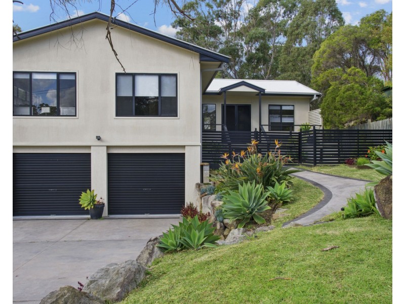 76 Carroll Avenue, Mollymook NSW 2539
