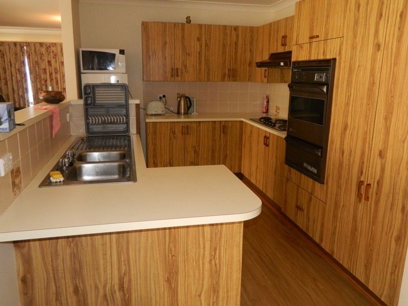20 Rennies Beach Close, Ulladulla NSW 2539