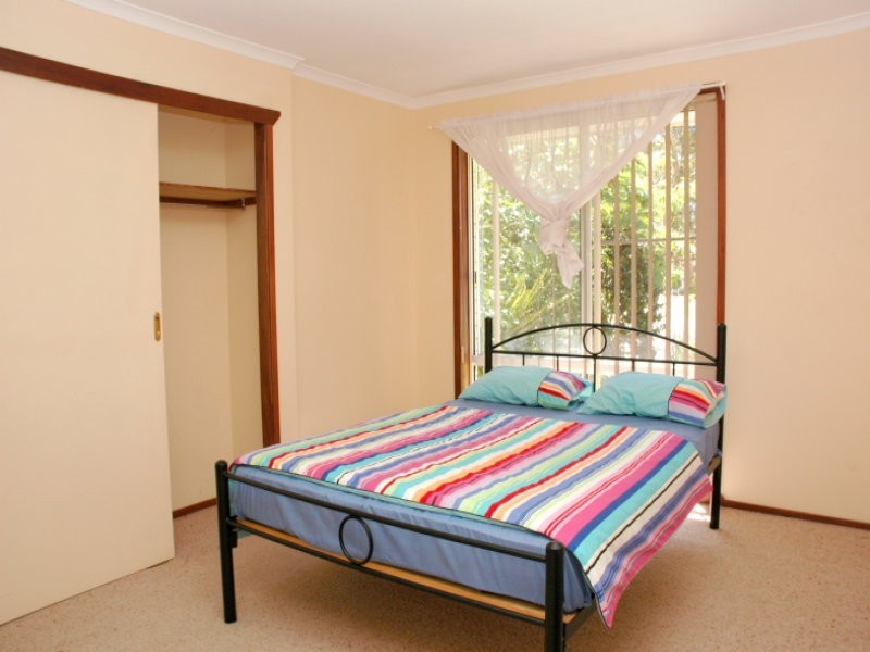 17 Conley Avenue, Lake Conjola NSW 2539