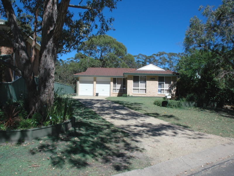 17 Conley Avenue, Lake Conjola NSW 2539