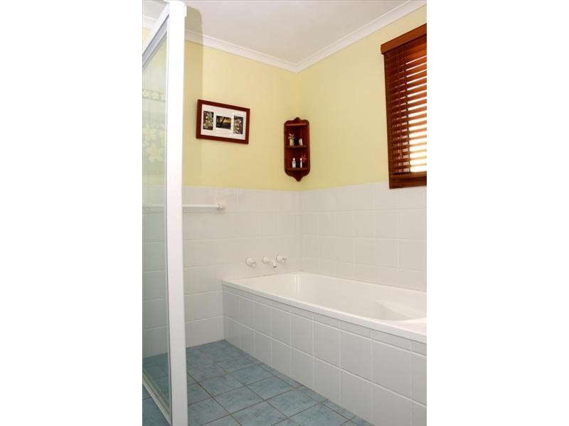 52 Memorial Ave, Stroud NSW 2425