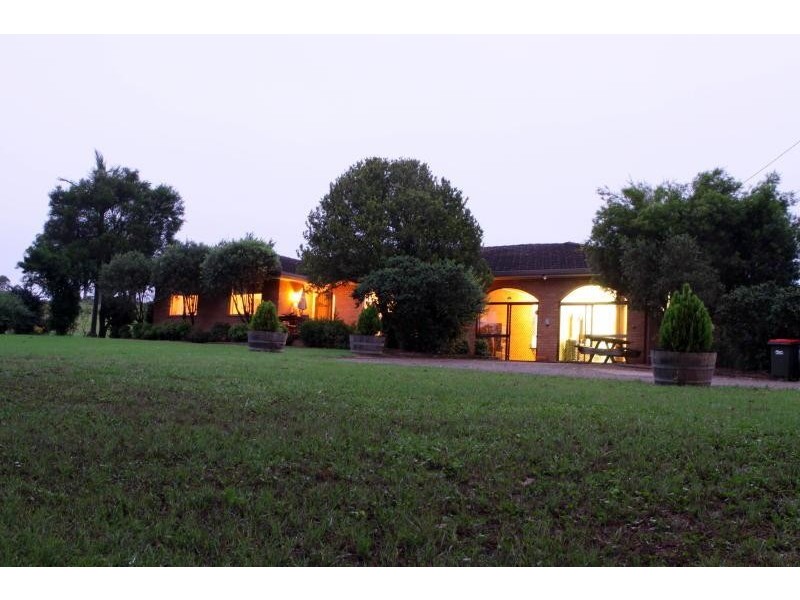 12 Simmsville Rd, Stroud NSW 2425