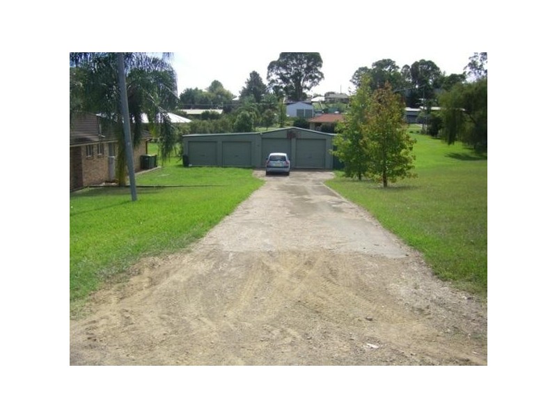 15-17 Wye St, Stroud NSW 2425