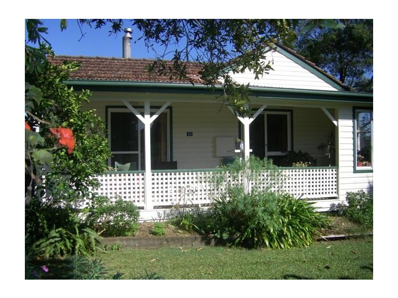 15 Lowrey St, Stroud NSW 2425