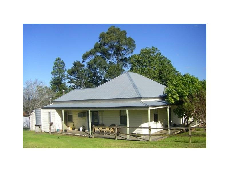 4 Church St, Stroud NSW 2425