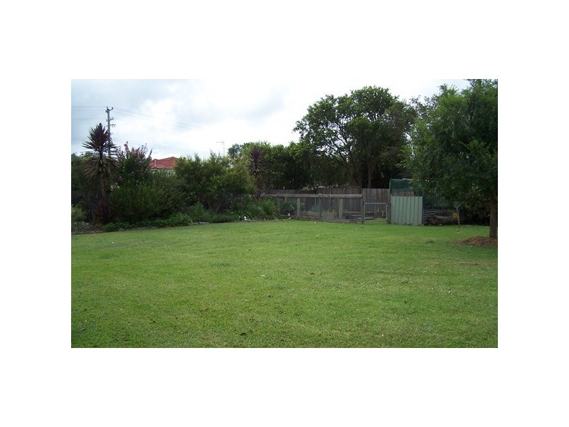 8 Nicholls Street, Stroud NSW 2425