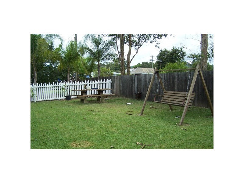 8 Nicholls Street, Stroud NSW 2425