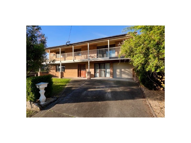 4 Shaw Street, Stroud NSW 2425