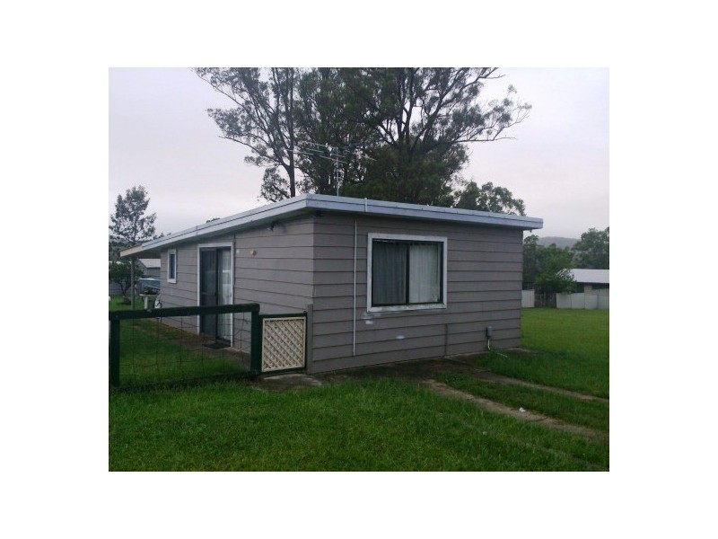 10 Stroud Street, Allworth NSW 2425