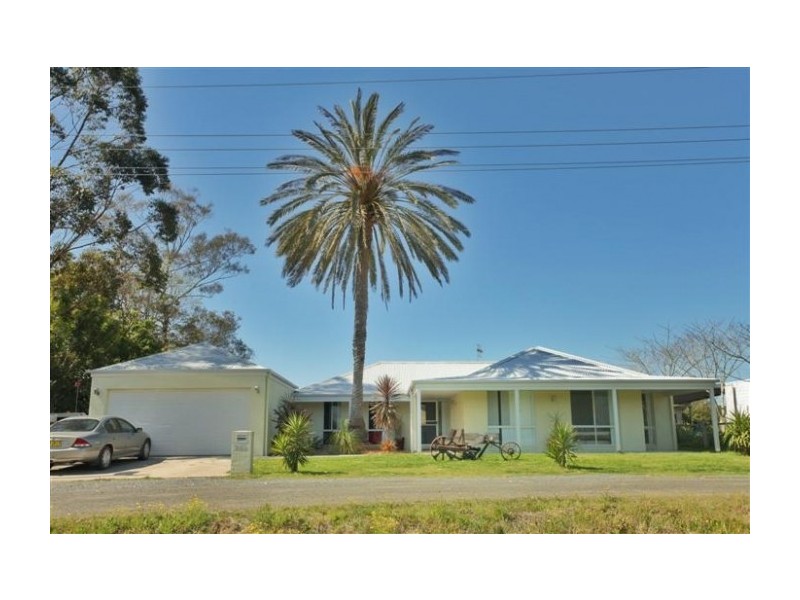 2316 Bucketts Way, Booral NSW 2425