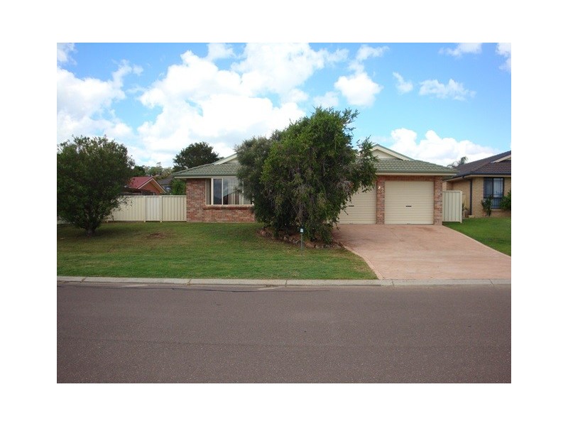 42 Richard Road, Rutherford NSW 2320
