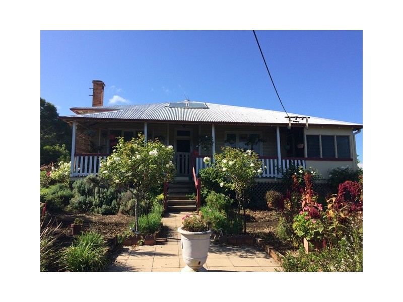 14 Memorial Avenue, Stroud NSW 2425