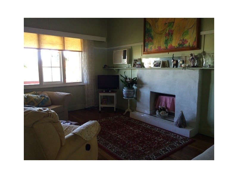 14 Memorial Avenue, Stroud NSW 2425