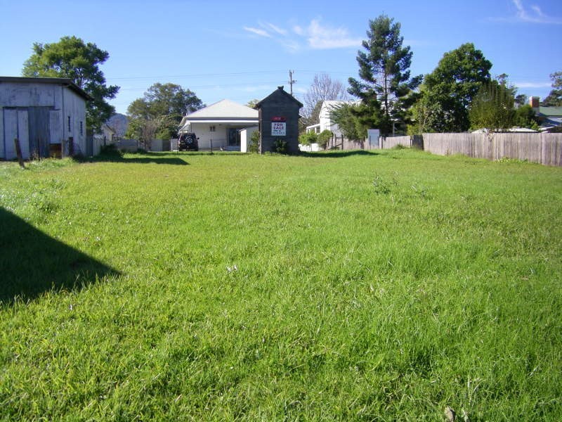 6 Lowrey Street, Stroud NSW 2425