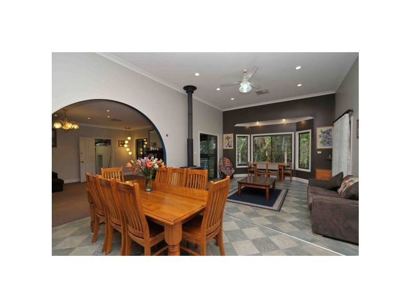 2124 Bucketts Way, Booral NSW 2425