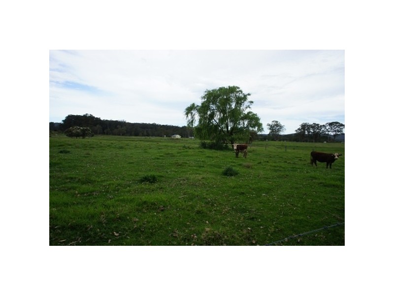 2322 Bucketts Way, Booral NSW 2425