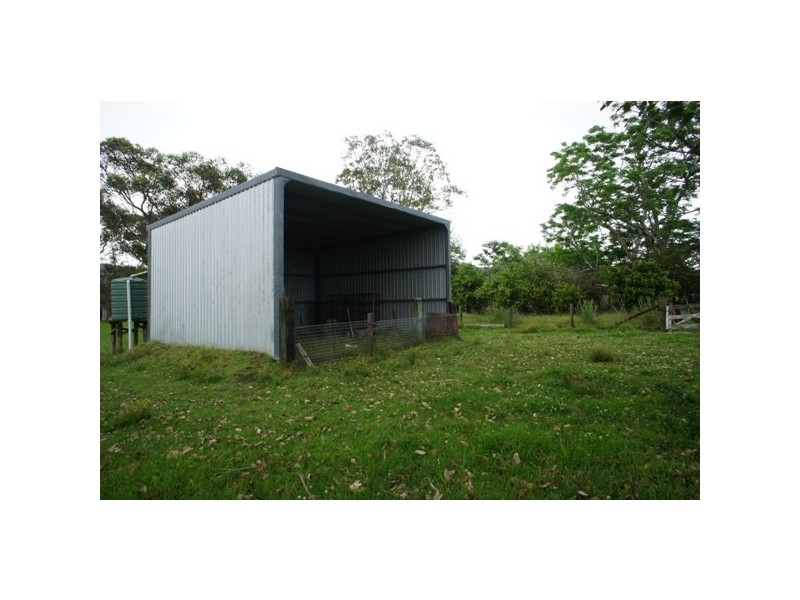 2322 Bucketts Way, Booral NSW 2425