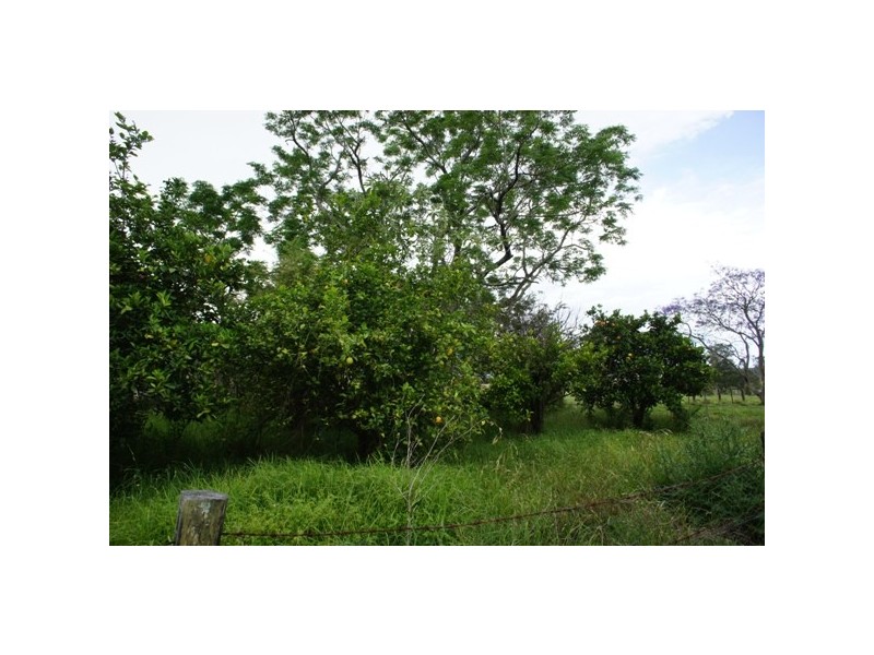 2322 Bucketts Way, Booral NSW 2425