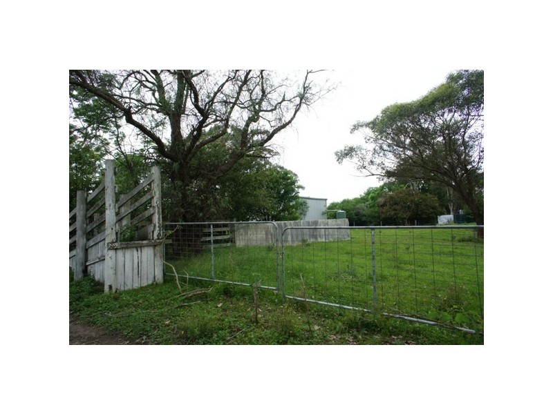 2322 Bucketts Way, Booral NSW 2425