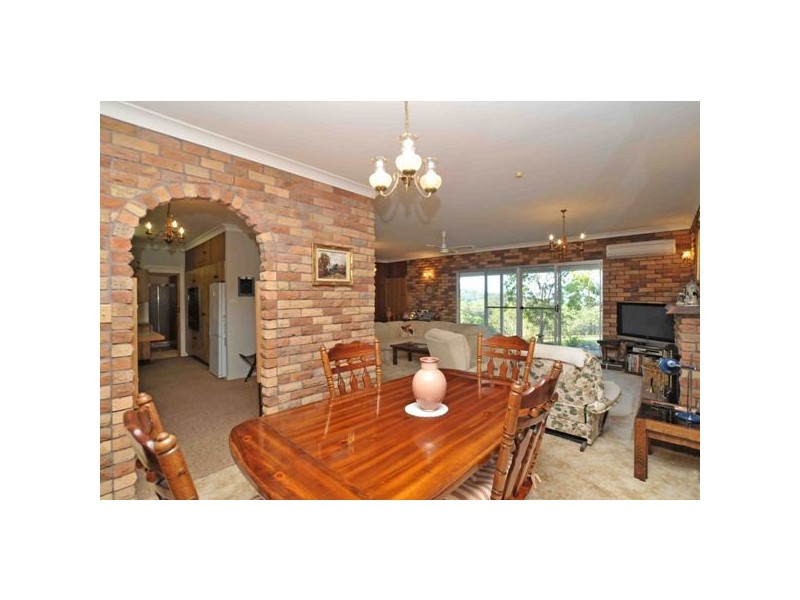 2069 Bucketts Way, Booral NSW 2425