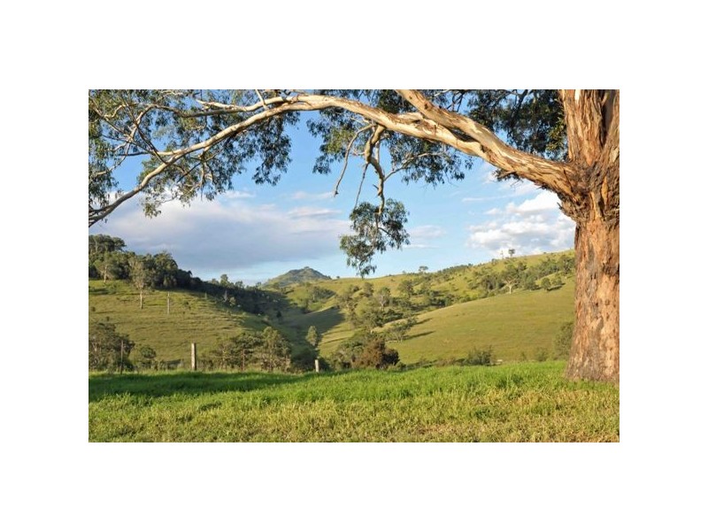 “Beresford” Lostock via, Gresford NSW 2311