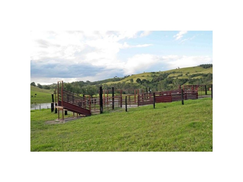 “Beresford” Lostock via, Gresford NSW 2311