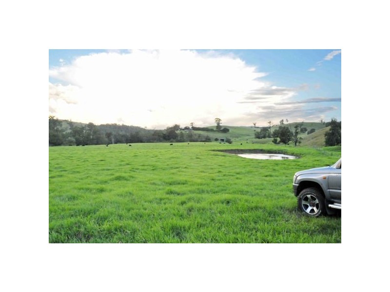 “Beresford” Lostock via, Gresford NSW 2311