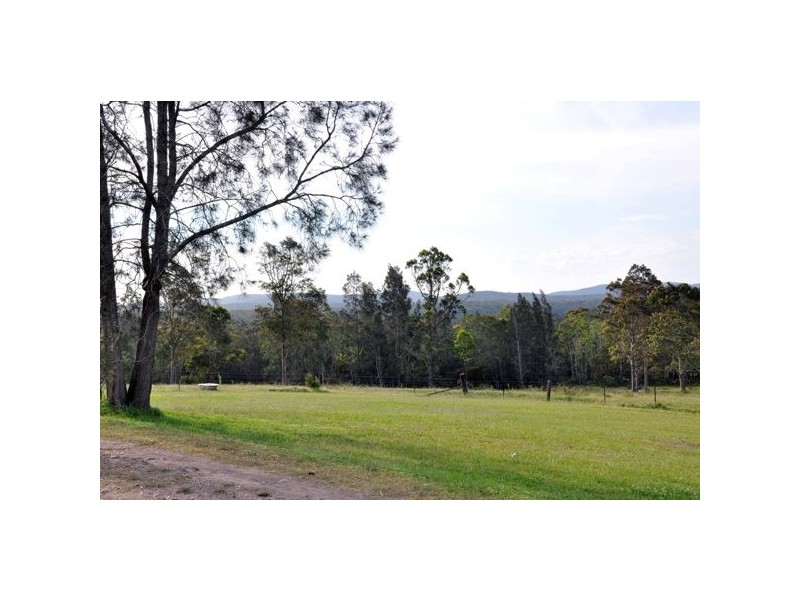 760 Warraba Rd, The Branch NSW 2425