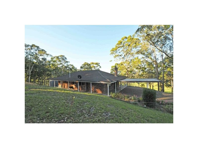 2069 Bucketts Way, Booral NSW 2425