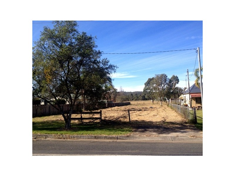 2352 Bucketts Way, Booral NSW 2425