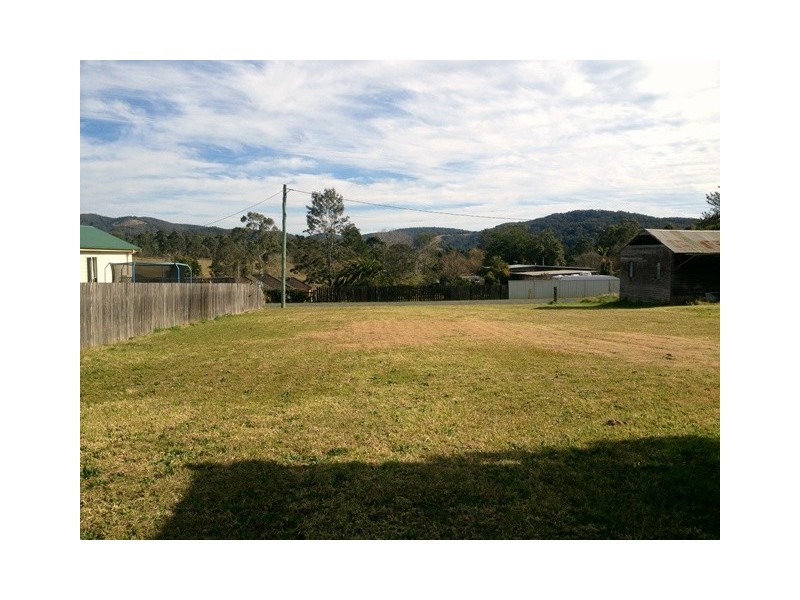 6 Lowrey Street, Stroud NSW 2425